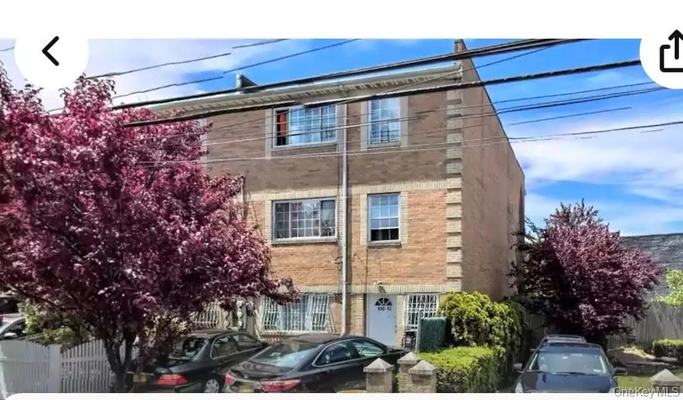 Jamaica, NY 11433,106-12 156th ST #2nd Fl