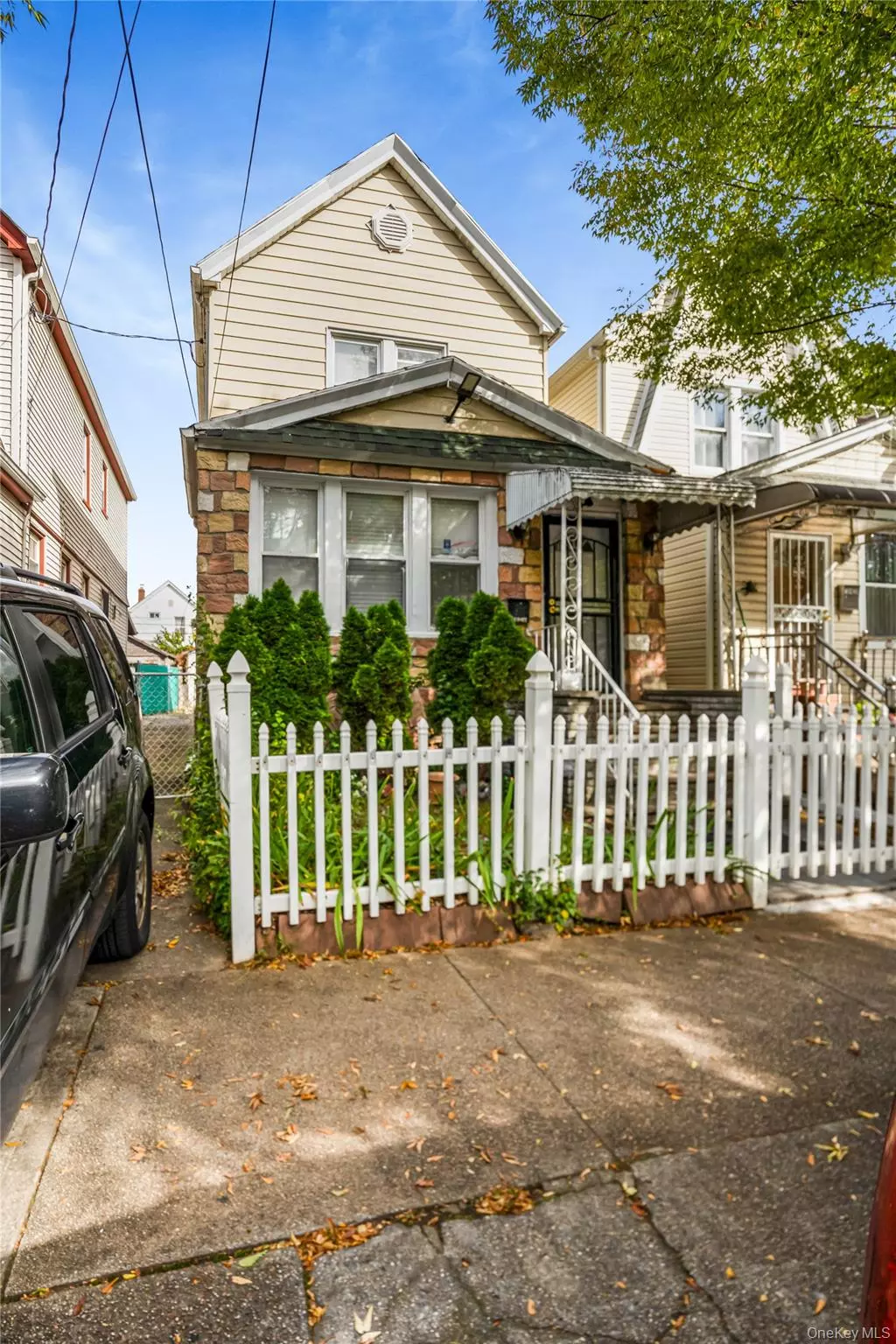 Richmond Hill, NY 11419,10437 125th ST