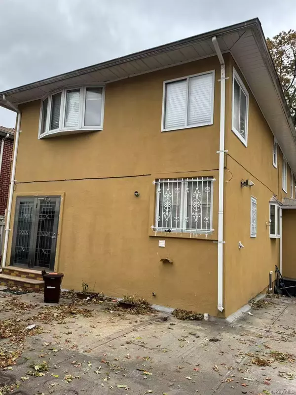 East Elmhurst, NY 11369,2730 Butler ST