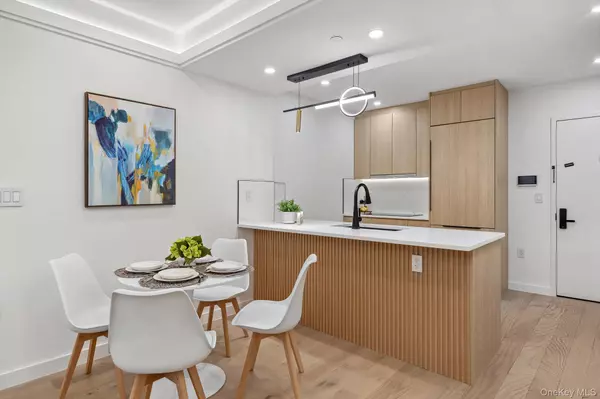 New York (manhattan), NY 10029,168 E 111th ST #5F