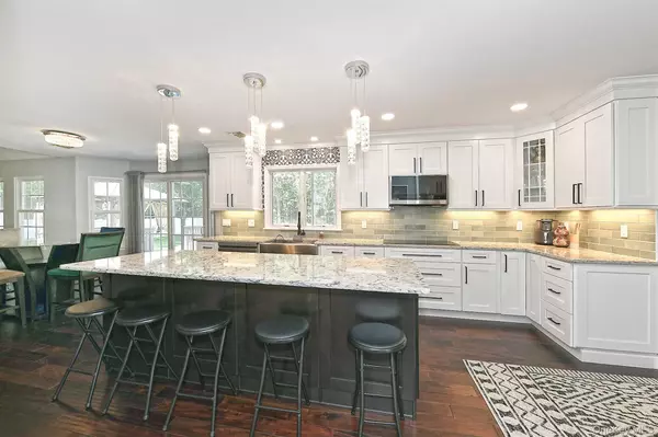 Medford, NY 11763,187 Robinson AVE