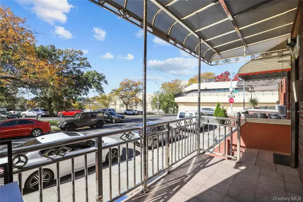 Bronx, NY 10461,1448 Edwards AVE