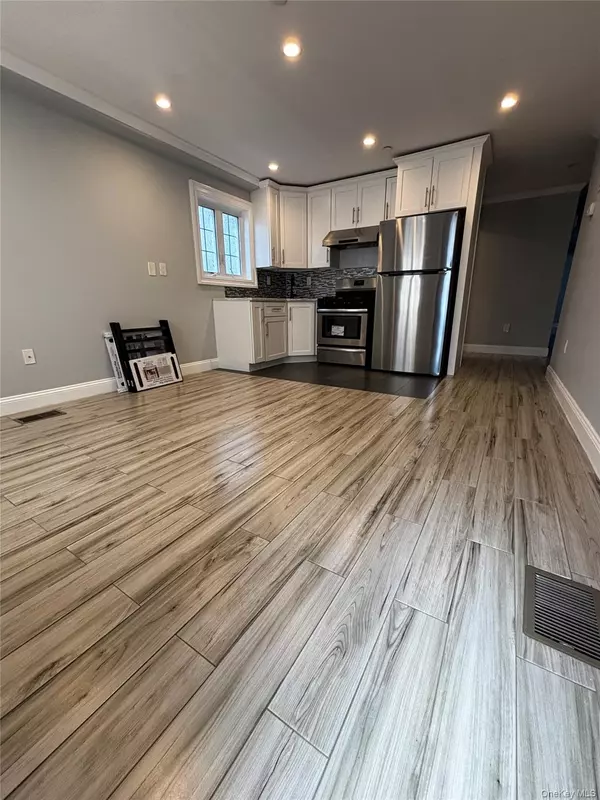 Jamaica, NY 11434,119-47 Merrill ST #1st FL