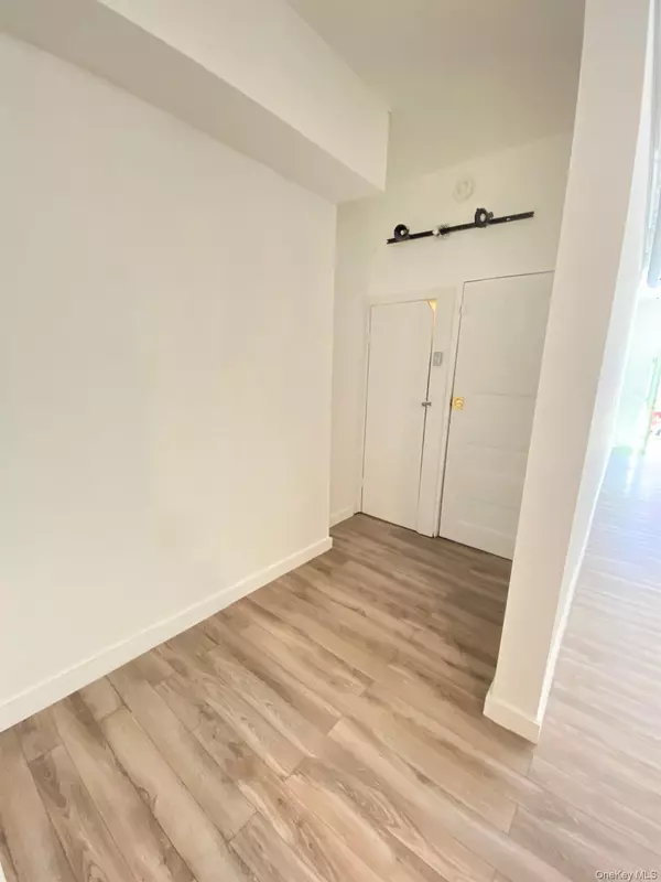 Newburgh, NY 12550,15 Liberty ST