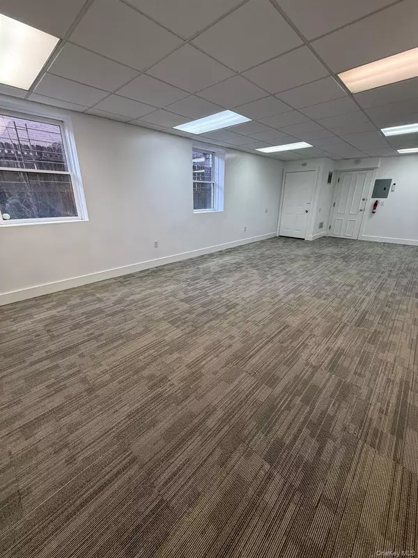 Newburgh, NY 12550,98 Grand ST