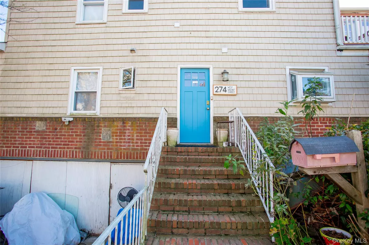 Long Beach, NY 11561,274 W Walnut ST