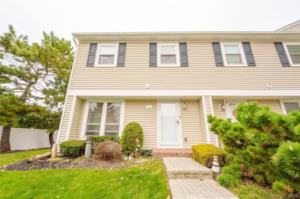 Island Park, NY 11558,100 Baker CT #15