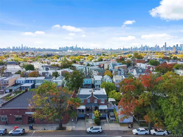 Maspeth, NY 11378,5444 69th ST