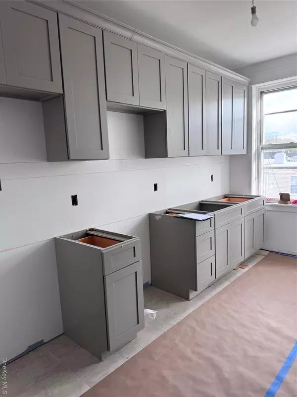 Glendale, NY 11385,7015 66th ST