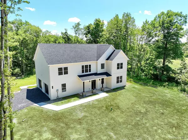 334 N Ohioville Rd, New Paltz, NY 12561