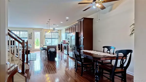 Middletown, NY 10940,15 Lindentree LN