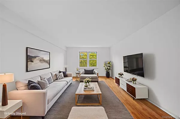 255 Bronx River RD #4M, Yonkers, NY 10704