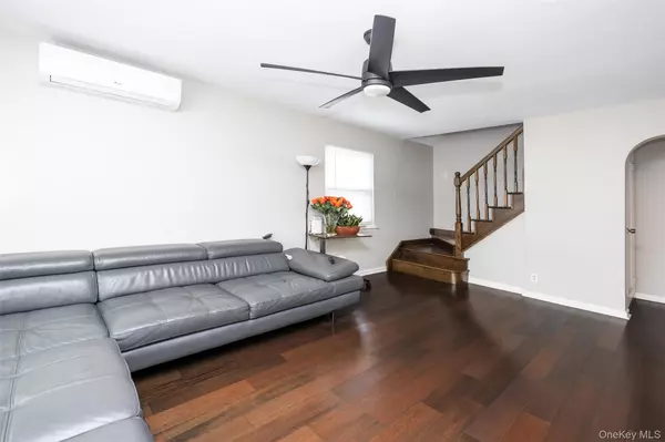 Whitestone, NY 11357,166-23 20th RD