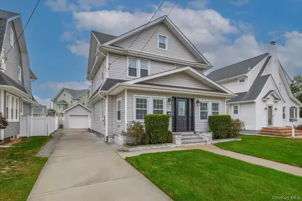 Lynbrook, NY 11563,70 Denton AVE