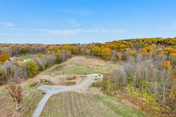 Poughkeepsie, NY 12603,24 Villa LN