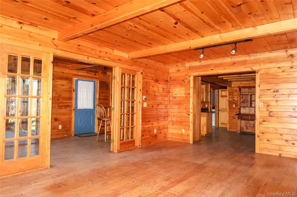 Lagrangeville, NY 12540,618 Clapp Hill RD