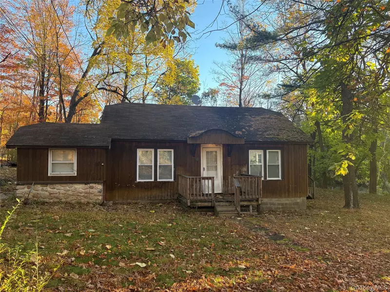 11 Old Turnpike RD, Bloomingburg, NY 12721