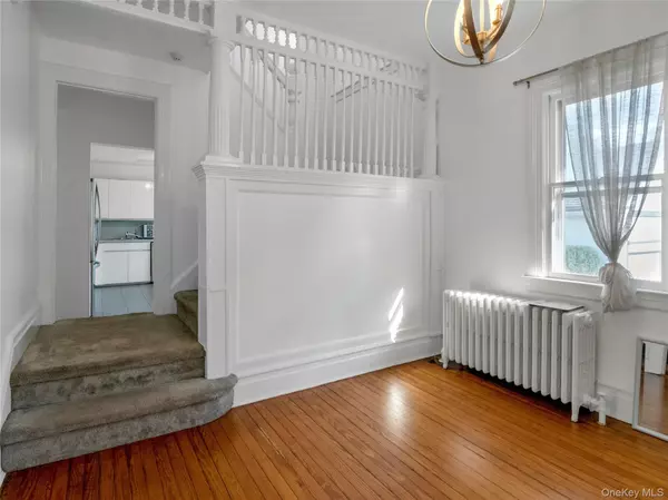 New Rochelle, NY 10805,46 Meadow LN