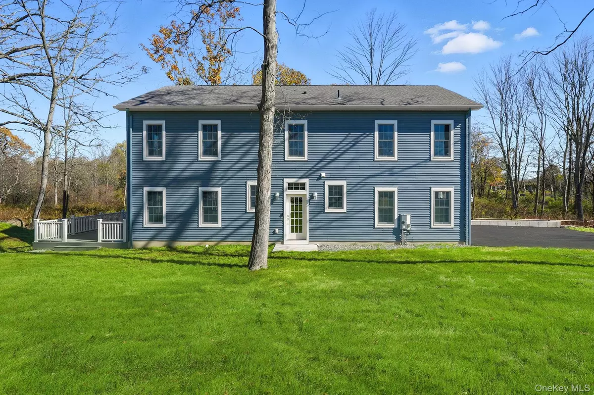 Patterson, NY 12563,40 Cushman RD