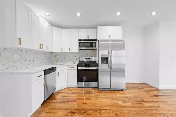 Springfield Gardens, NY 11434,13415 Cheney ST