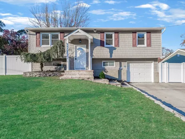 99 Elmwood AVE, Selden, NY 11784