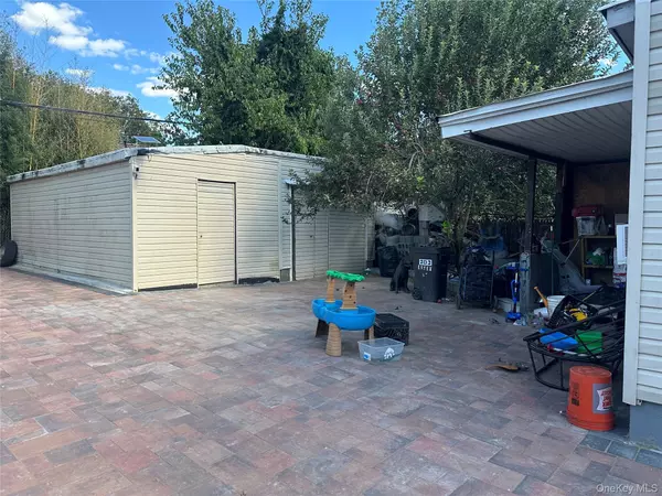 Brooklyn, NY 11208,203 Essex ST