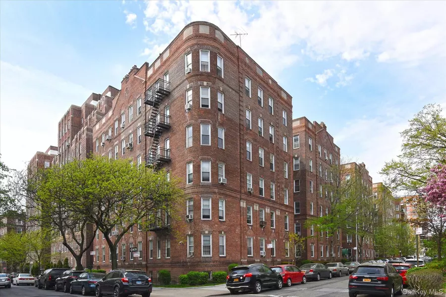 111-15 75th AVE ##2C, Forest Hills, NY 11375
