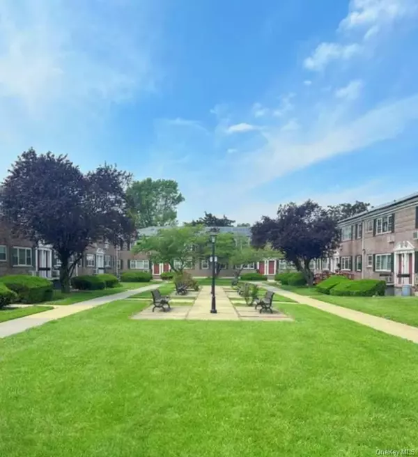 15244 Jewel AVE #102A, Kew Garden Hills, NY 11367