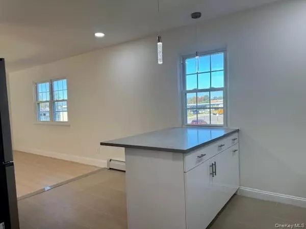 Plainview, NY 11803,648 Old Country RD #2nd Fl