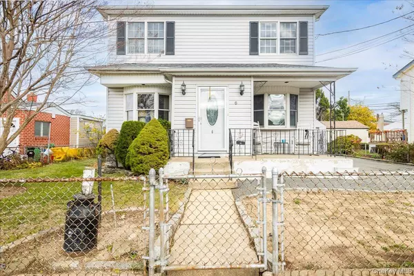 6 Nelson ST, Elmont, NY 11003