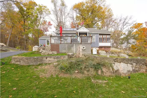 Hopewell Junction, NY 12533,85 W Hook RD