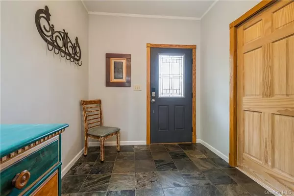 Greenwood Lake, NY 10925,17 Seneca HL