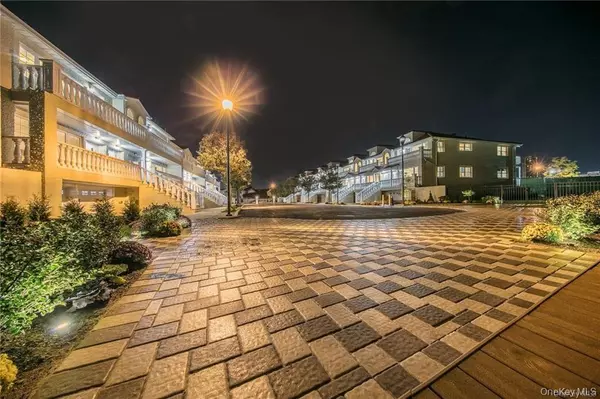 Bronx, NY 10473,260 Zerega AVE