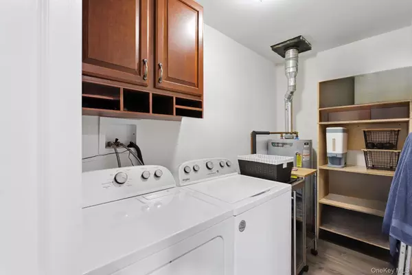 Brookhaven, NY 11719,130 Beaver Dam RD