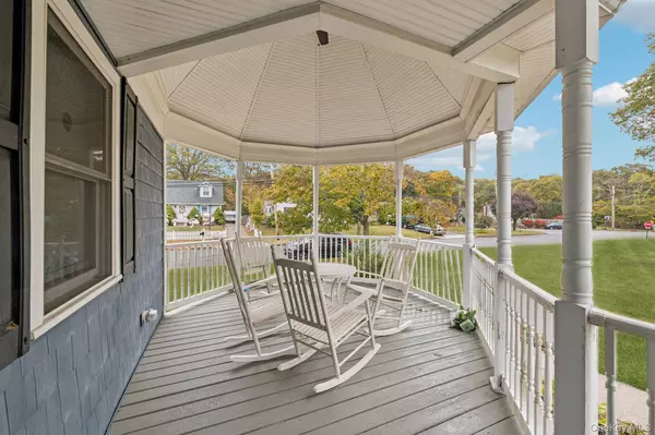 Nesconset, NY 11767,60 Steuben BLVD