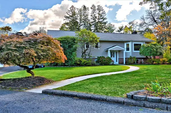 Huntington Station, NY 11746,8 Prairie RD