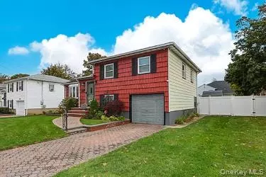 Roosevelt, NY 11575,64 Conlon RD