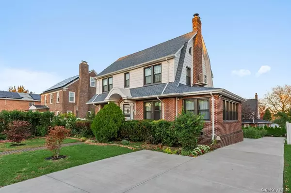 Bayside, NY 11361,3611 221st ST