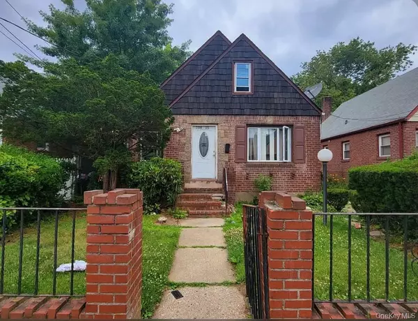 Saint Albans, NY 11412,19815 118th AVE