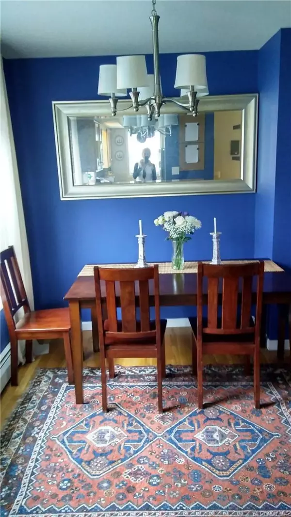 White Plains, NY 10605,110 South Broadway AVE