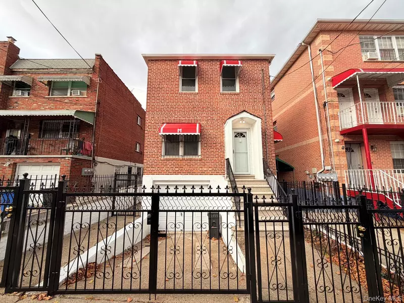 2225 Cincinnatus AVE, Bronx, NY 10473