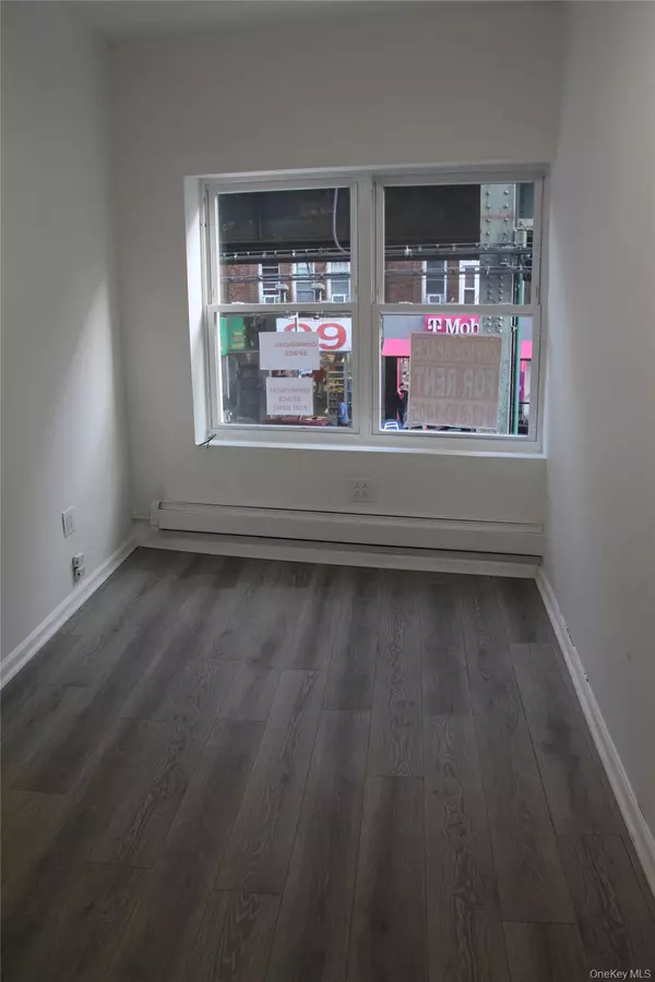 Richmond Hill, NY 11419,11801 Liberty