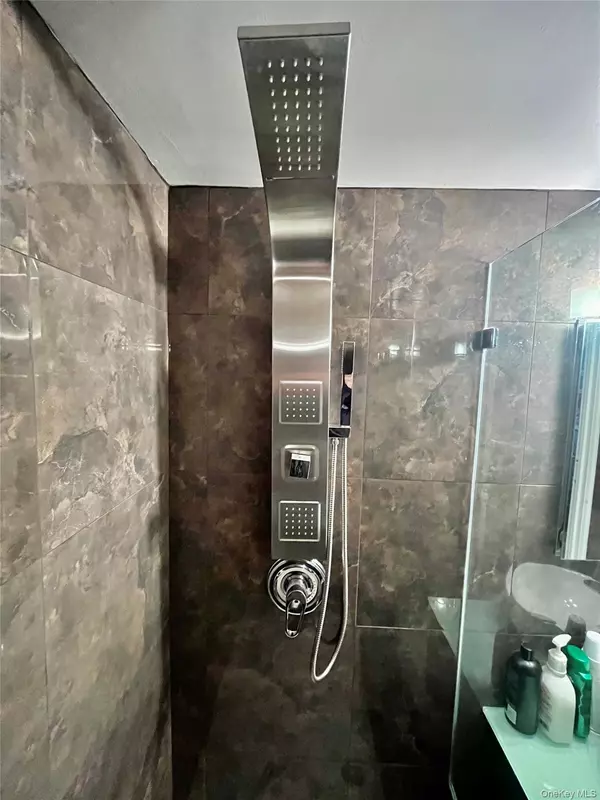 Forest Hills, NY 11375,70-20 108th ST #2K