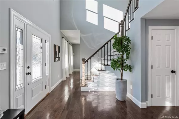 Mastic Beach, NY 11951,91 Market ST