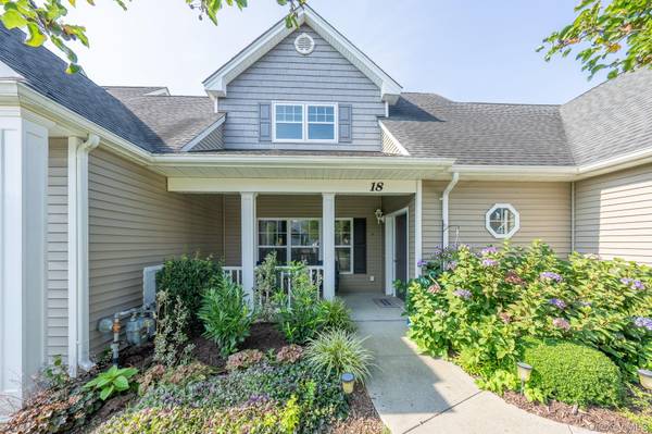 18 Kennsington CT, Riverhead, NY 11901