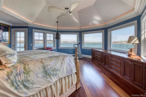 Sag Harbor, NY 11963,60 Bay View DR