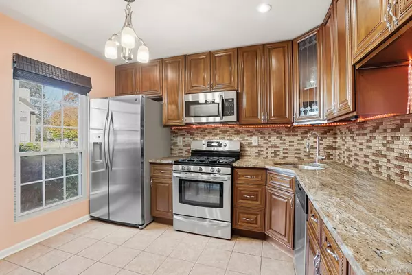 Peekskill, NY 10566,16 Winchester AVE