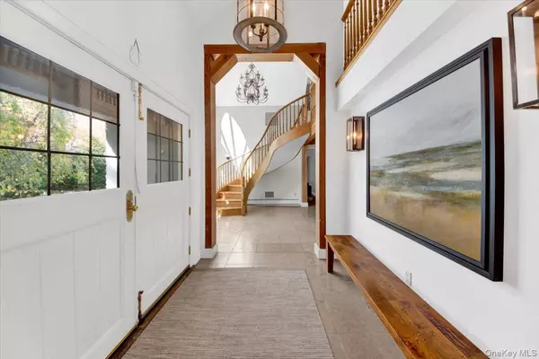 Bedford Corners, NY 10549,183 McLain ST