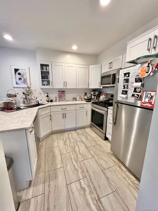 Rye, NY 10580,599 Midland AVE #1-4