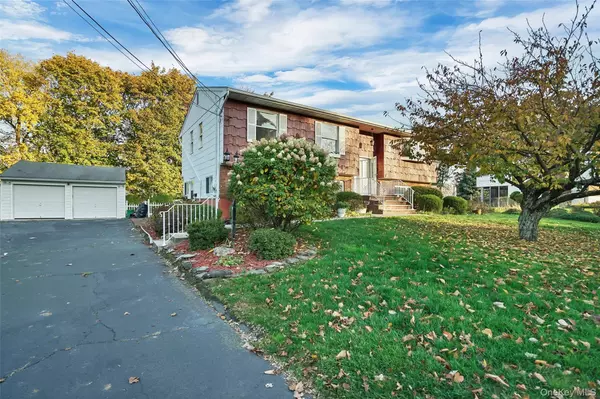 Stony Point, NY 10980,24 Govan DR